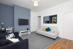 4 Bed Derby TownHouse - Parking - City